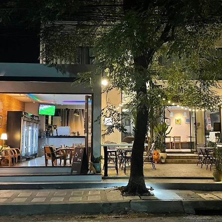 Give Me 5 Hostel Chiang Mai Exterior foto